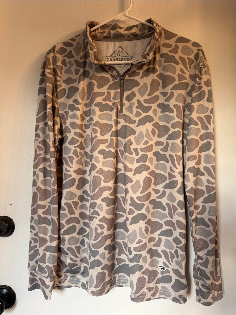 Burlebo performance pullover duck deer Camo Quarter Zip small men’s